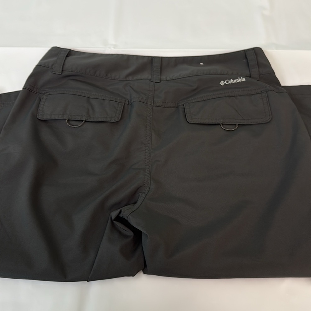 Columbia Women's Gray Capris - Picture 3 of 4